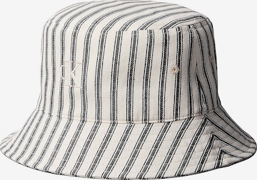 Chapeaux Calvin Klein en beige : devant