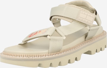 Sandales de randonnée Tommy Jeans en beige : devant