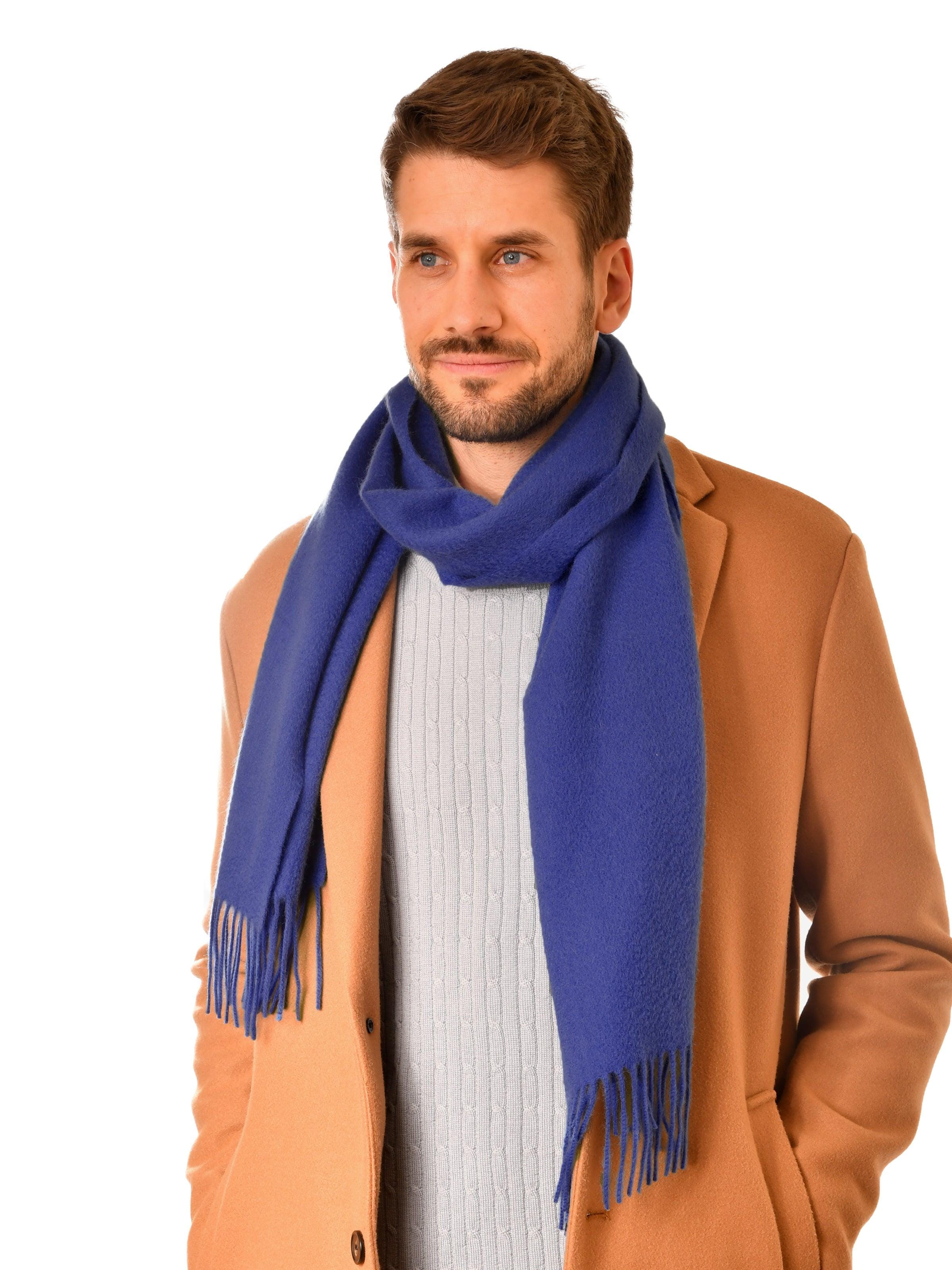 MayTree Scarf in Blue: front