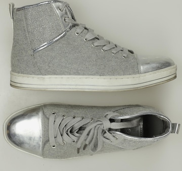 UNITED COLORS OF BENETTON Sneaker 40 in Grau: predná strana