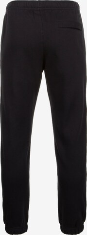 Effilé Pantalon 'Club Fleece' Nike Sportswear en noir