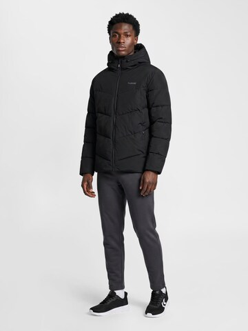 Hummel Winterjacke in Schwarz