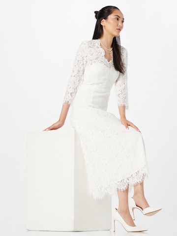 IVY OAK Φόρεμα 'MADELEINE' σε λευκό