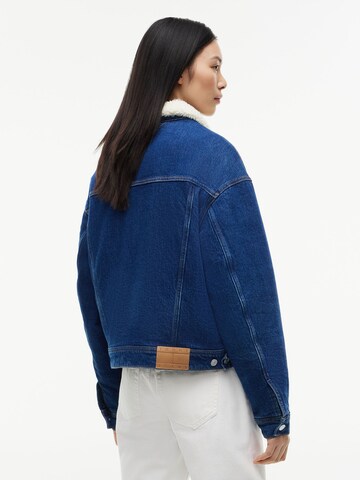 Tommy Jeans Between-season jacket in Blue