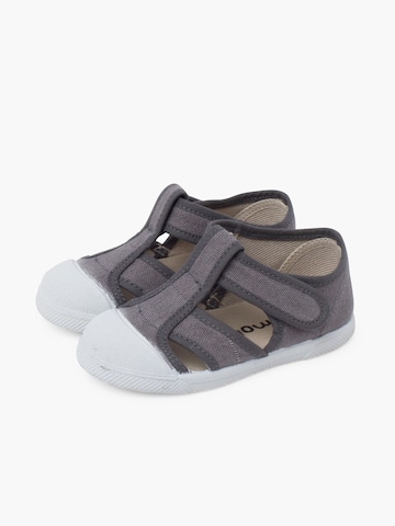 Pisamonas - Zapatos abiertos en gris