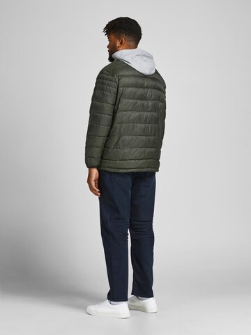 Veste mi-saison 'Ace' Jack & Jones Plus en vert