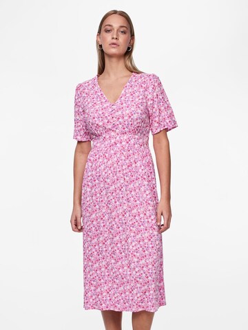 PIECES - Vestido de verano 'Tala' en rosa: frente
