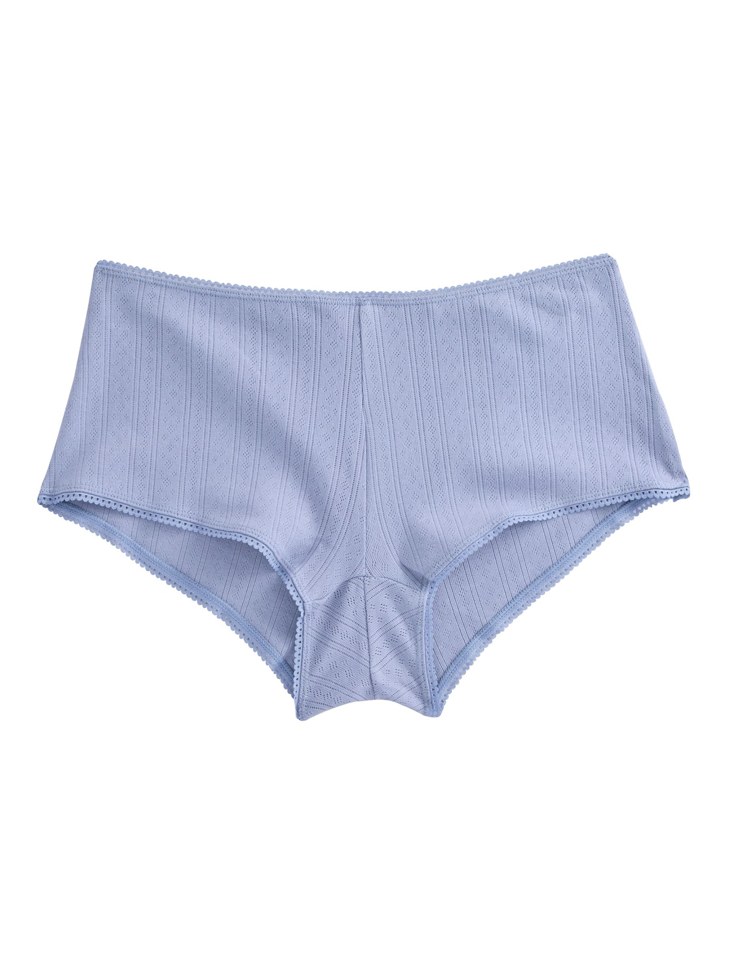 Chiloți de la Next pe bej