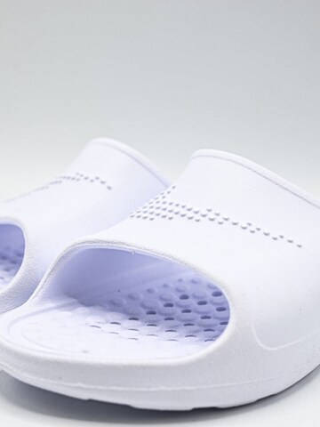 NIKE Muiltjes 'Nike Victori One' in Wit