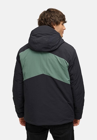 Veste d’hiver 'Cassey' Ragwear en noir