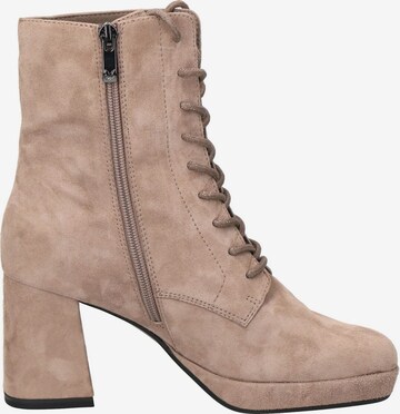 CAPRICE Lace-Up Ankle Boots in Pink