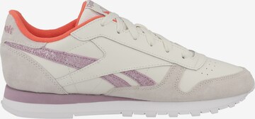 Reebok Sneakers in Beige