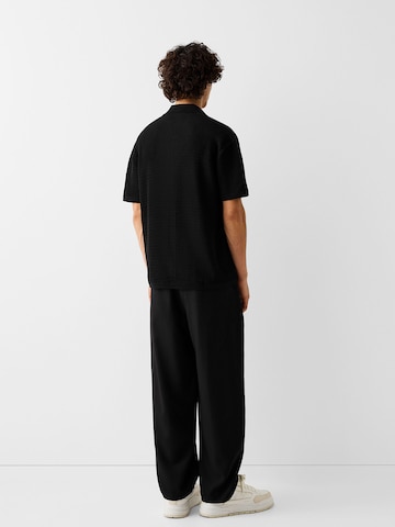 Bershka Regular Fit Hemd in Schwarz