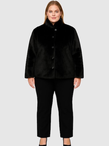 Vero Moda Curve Kurtka zimowa w kolorze czarny