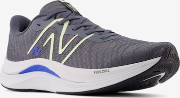 new balance Tekaški čevelj 'FuelCell Propel v4' | siva barva