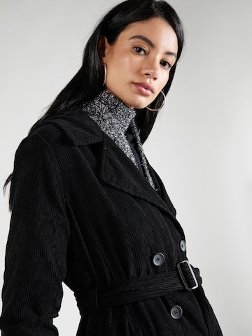 BRAVE SOUL Between-Seasons Coat in Black