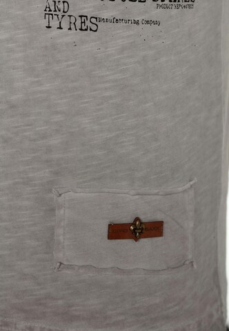 CIPO & BAXX T-Shirt 'Emblem' in Grau