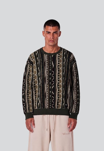 Colucci Sweater in Green: front