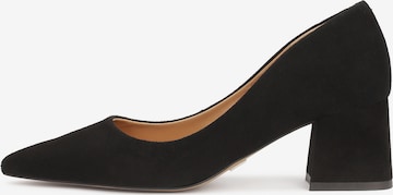 Kazar Pumps in Black: front