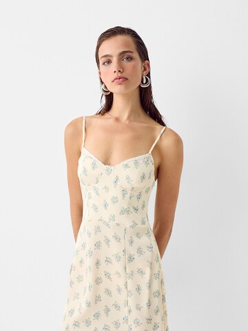 Bershka Sommarklänning i beige