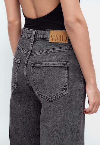 Vero Moda Petite Широкий Джинсы 'VMTESSA' в Серый