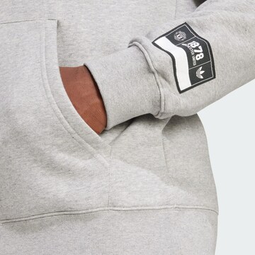 ADIDAS ORIGINALS Sweatshirt 'Manchester United' in Grijs