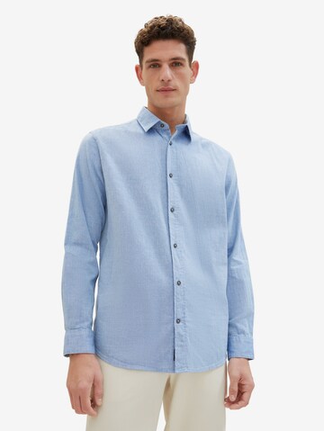 Coupe regular Chemise TOM TAILOR en bleu : devant