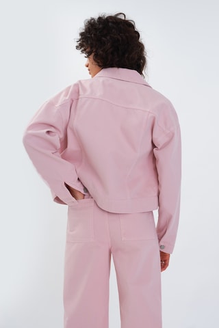 Aligne Between-season jacket 'Feruza' in Pink