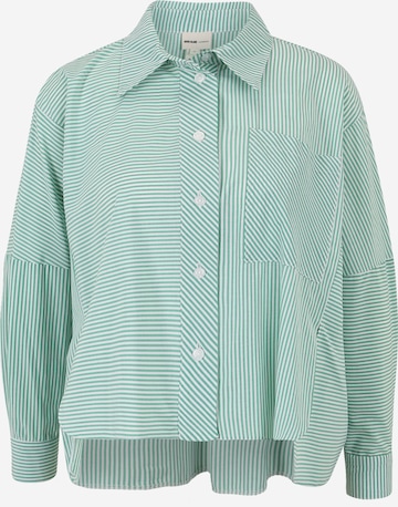 River Island Petite - Blusa en verde: frente