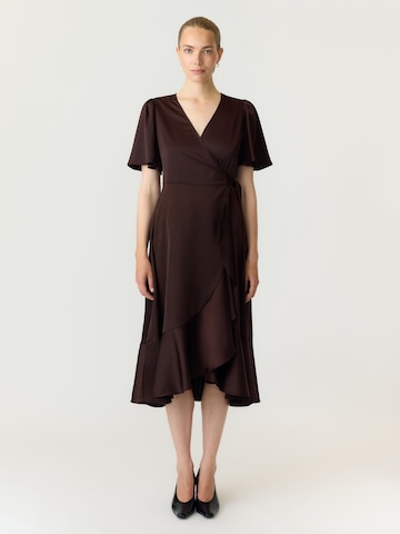 YAS - Vestido 'YASThea' en marrón: frente