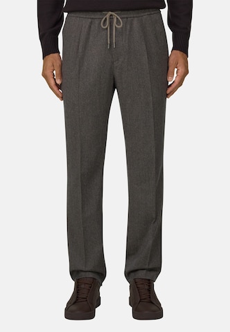 Boggi Milano Regular Chino in Grijs: voorkant