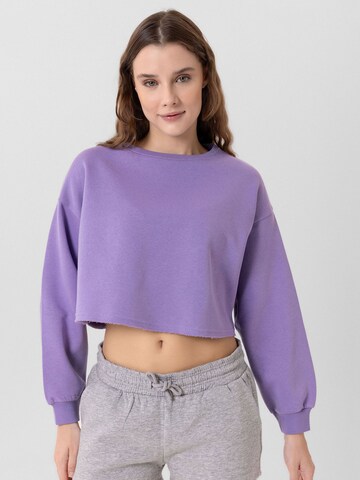 Jacey Quinn Sweatshirt 'Elsa' in Lila: Vorderseite