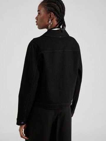 ARMEDANGELS Between-season jacket 'Nelmaa' in Black