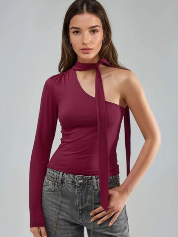 Busem Shirt in Red: front