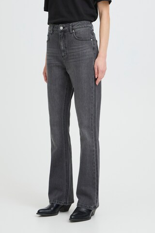 Bootcut Jean 'KAJANE' b.young en gris : devant