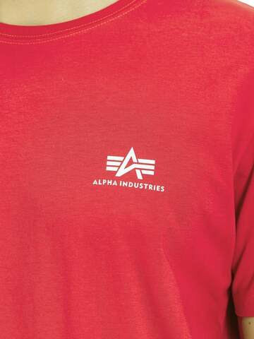 ALPHA INDUSTRIES Shirt 'Basic Small Logo'‌‌ in Rot