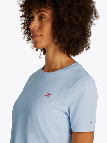 Maglietta di TOMMY HILFIGER in blu