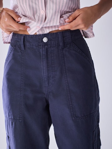 Wide Leg Jeans cargo Next en bleu