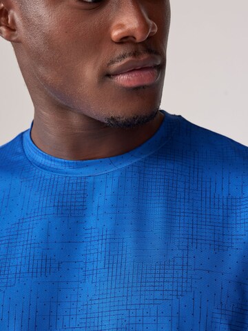 T-Shirt Next en bleu