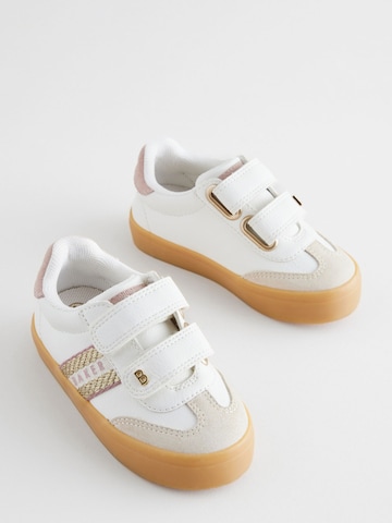 Baker by Ted Baker Sneakers in Wit