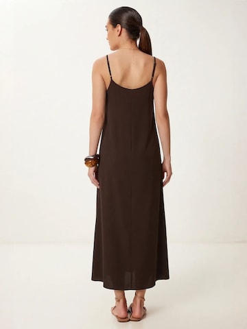 Abito di Happiness İstanbul in marrone