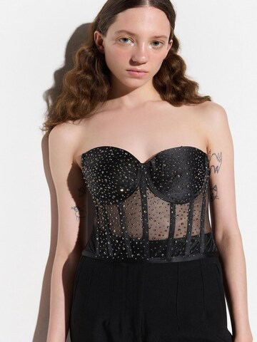 No Matter What Top in Schwarz: Vorderseite