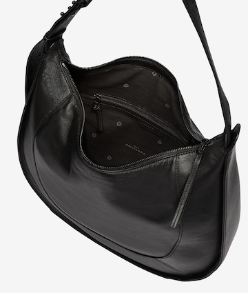 Liebeskind Berlin Shoulder Bag in Black