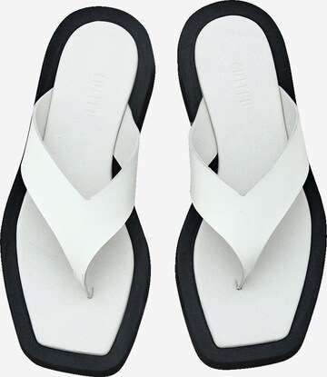 EDITED T-Bar Sandals 'Keana' in White