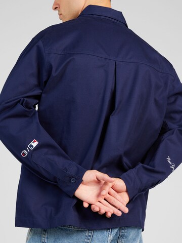 Champion Authentic Athletic Apparel Демисезонная куртка в Синий