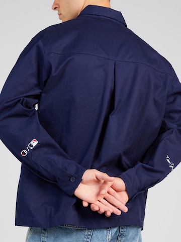 Champion Authentic Athletic Apparel Jacke in Blau