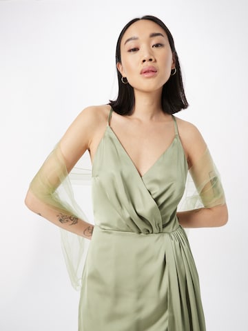 Robe de cocktail Unique en vert