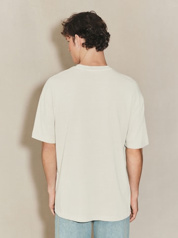 T-Shirt 'Edit Def Leppard' Next en beige