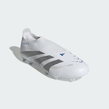 ADIDAS PERFORMANCE Soccer shoe 'Predator League' in White