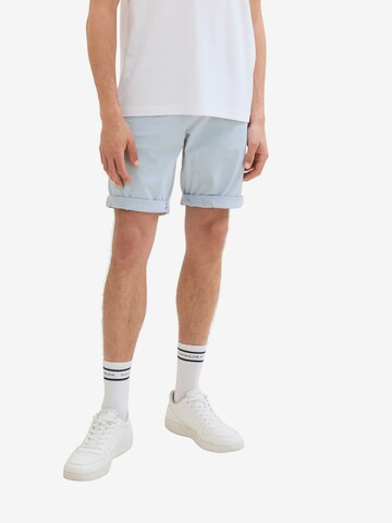 TOM TAILOR DENIM Slimfit Shorts in Blau: predná strana